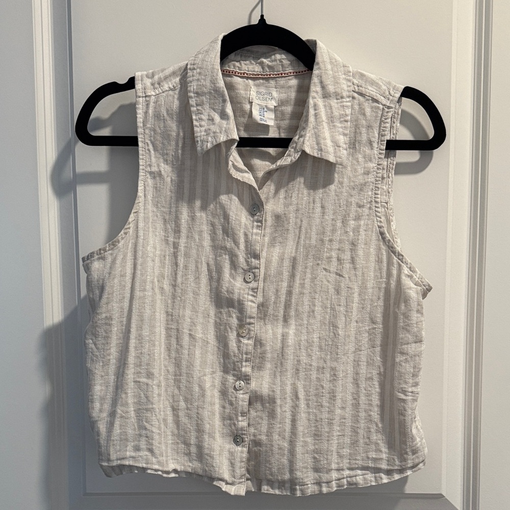 Sigrid Olsen Gray Sleeveless Button-Down Shirt